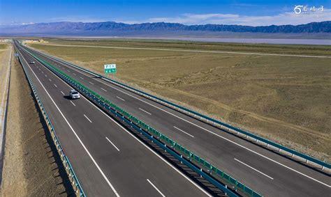 什么高速是世界最长沙漠高速公路(中国高速公路隧道最长的是多少公里)