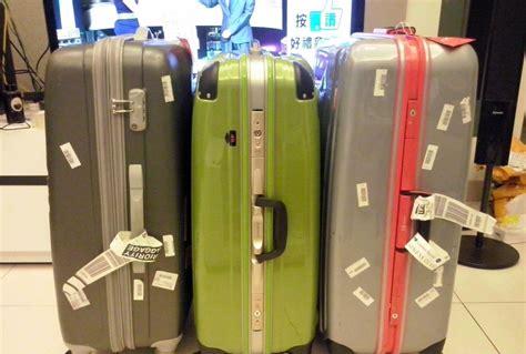 坐飞机可以带多少行李(飞机能带多重的行李上飞机)