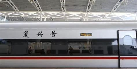 火车一节车厢多少米(中国最长的火车有多少节车厢)