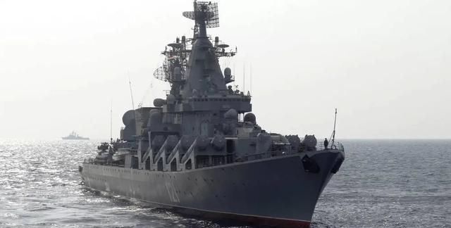 莫斯科号导弹巡洋舰怎么被击沉的(俄罗斯军舰莫斯科号被击沉)